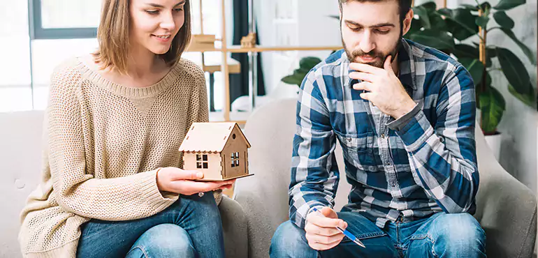 Why Homeowners Trust Denver Home Buyers to Sell House With Liens in Denver